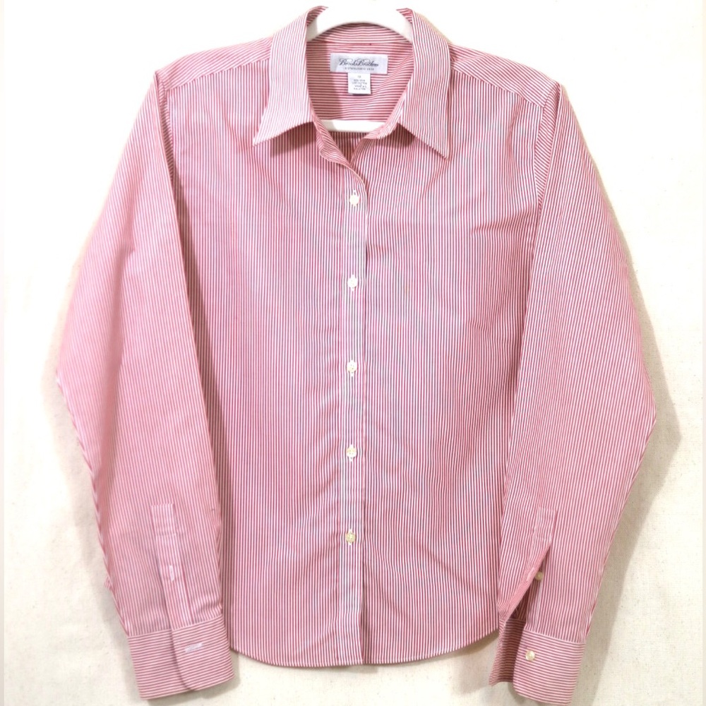 Brooks Brothers Women’s Red and White Striped button down SZ 10 Pre-Owned